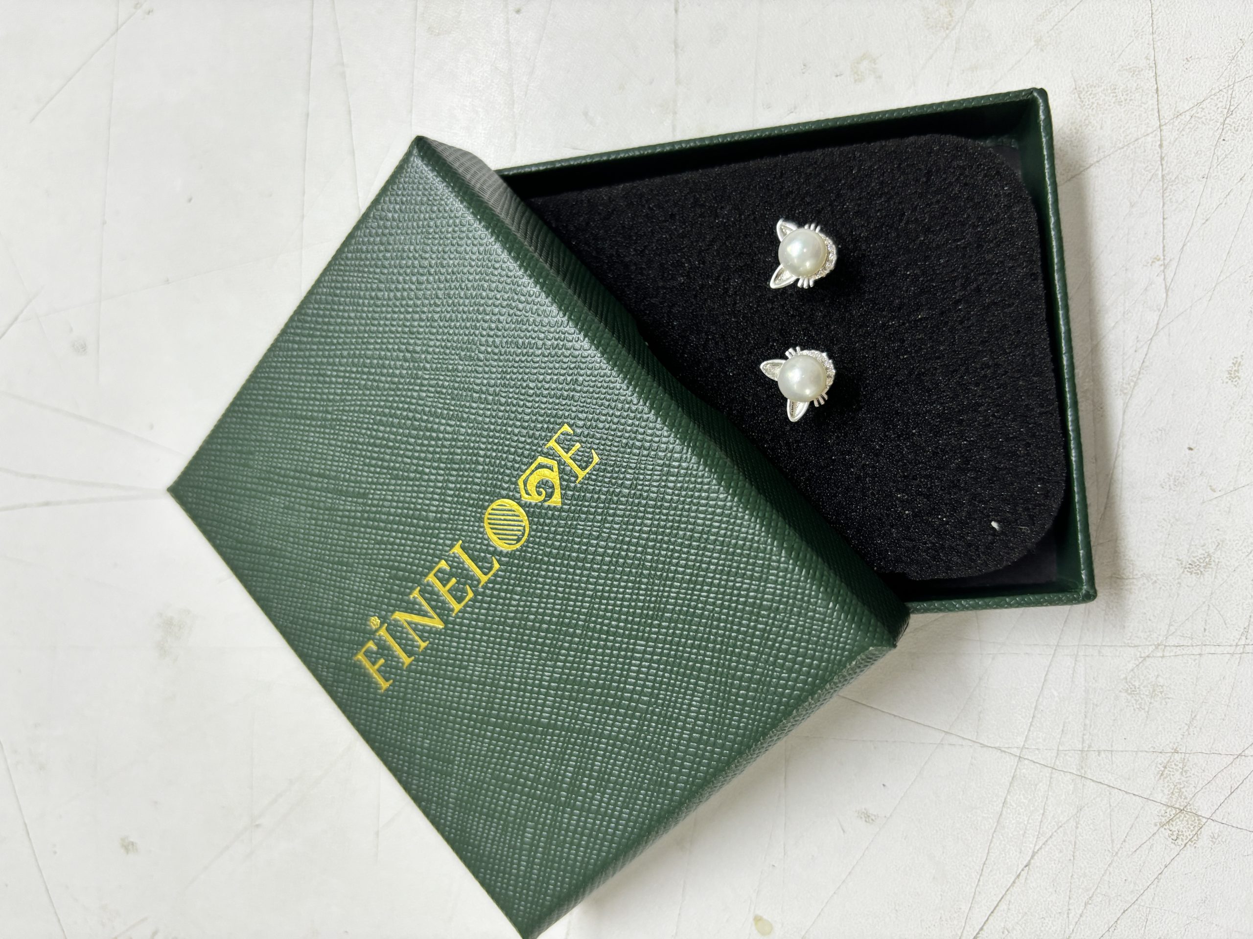 07ec8e2cfbe529664d3cb6cac5ee2e4